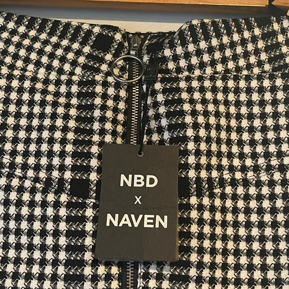 NEW NBD x Naven Moto Skirt in Black White Plaid Size XXS - Picture 6 of 8